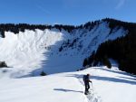 Au col des Bétets , dan l' ombre la Tête des Follys